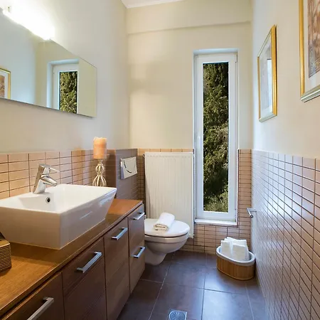 Villa Rina Nydri (Lefkada)